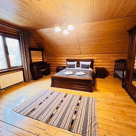 Villa Alpiyka Slavske Exteriör bild