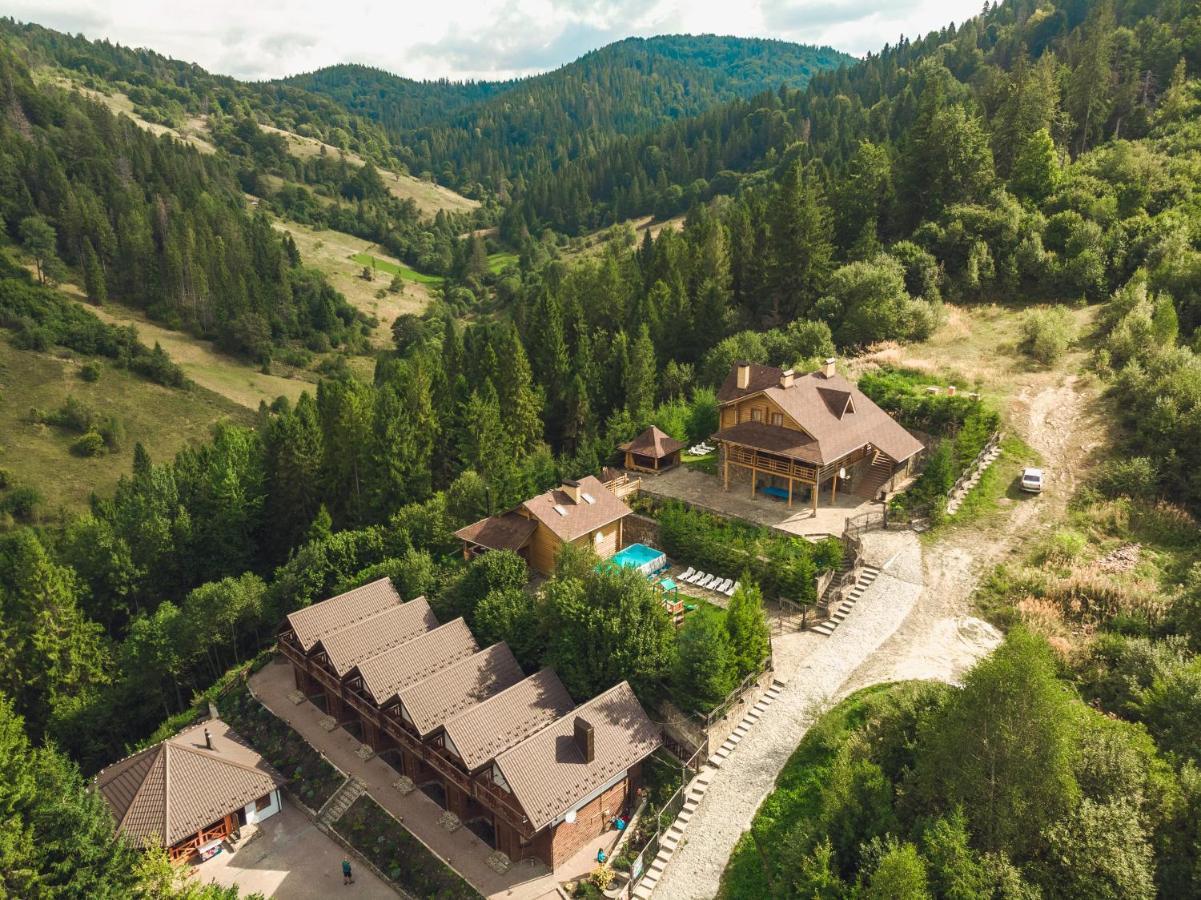 Villa Alpiyka Slavske Exteriör bild