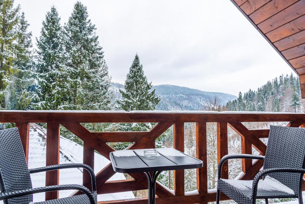 Villa Alpiyka Slavske Exteriör bild